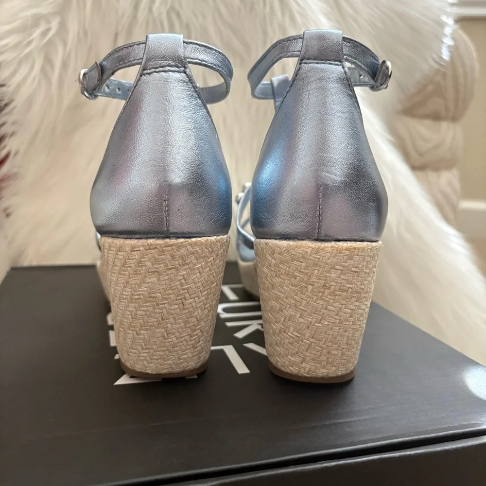 Naturalizer Serena Blue Metallic Strappy Wedge Sandal Y2k
